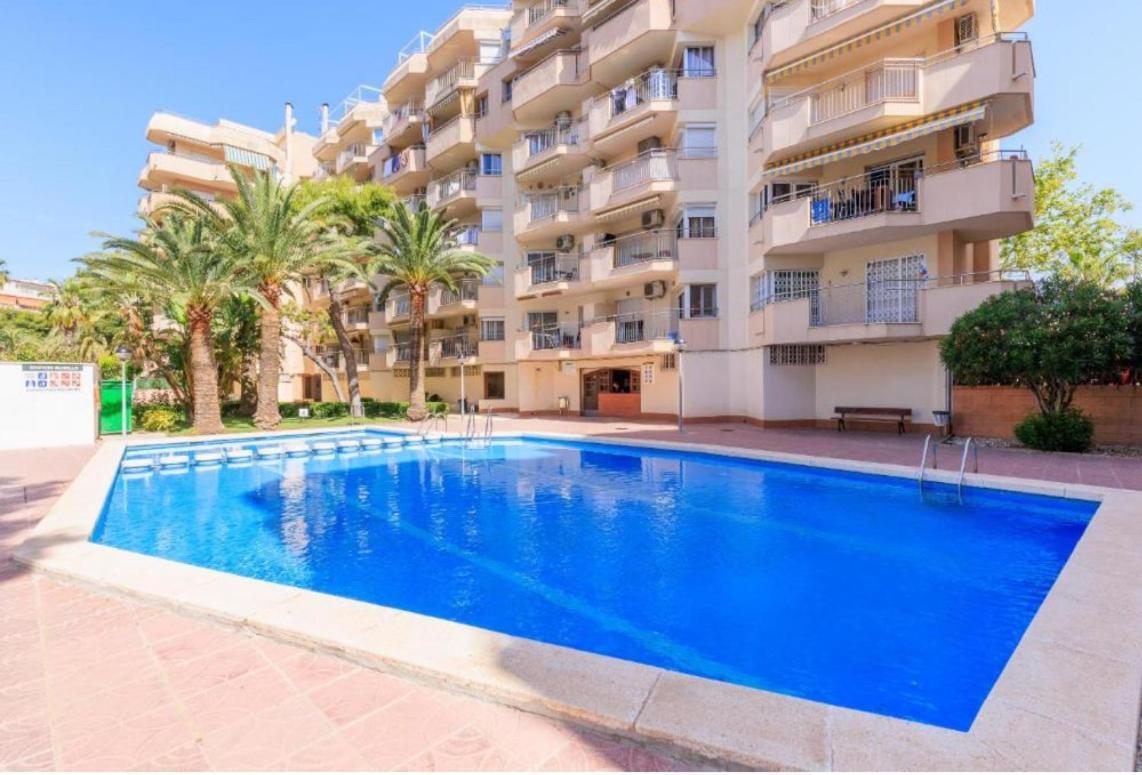 Apartamento En Salou Luaran gambar
